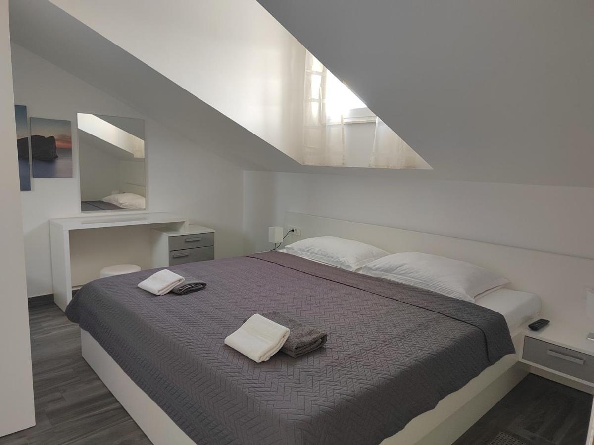 Apartments Poseidon Sreser Ngoại thất bức ảnh